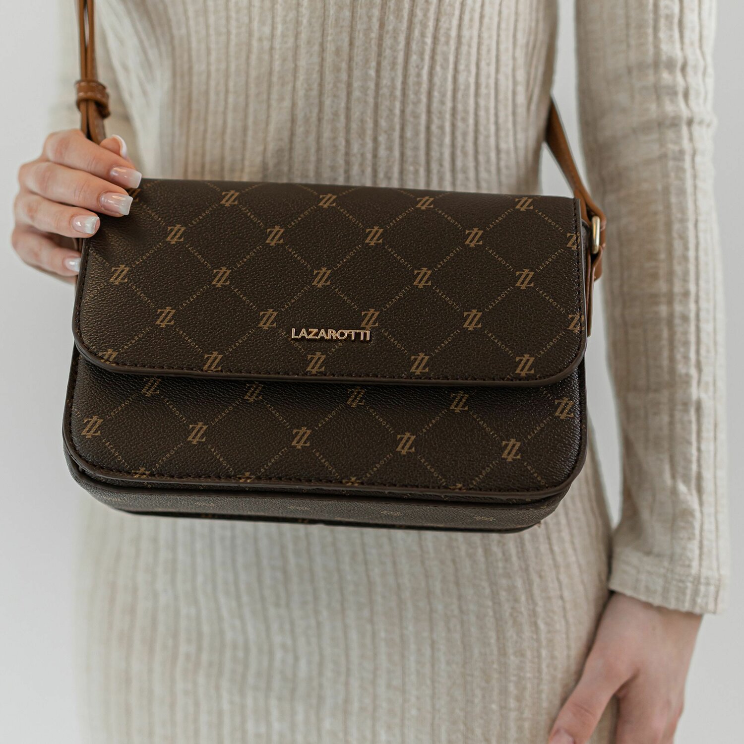 Abbigliamento Louis Vuitton da donna, Sconto online fino al 51%