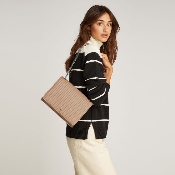 Calvin Klein Mini Line Quilt Borsa a tracolla 26 cm