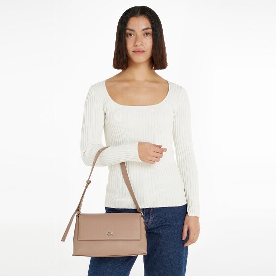 Calvin Klein CK Daily Borsa a tracolla 28 cm Calvin Klein CK Daily Borsa a tracolla 28 cm
