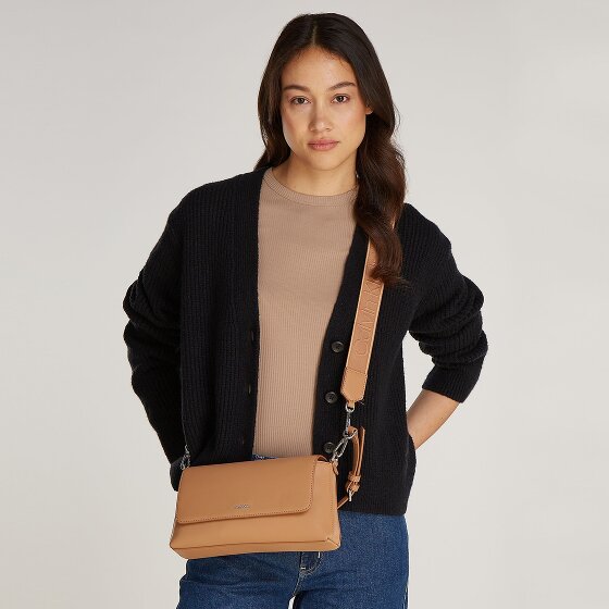 Calvin Klein Ck Must Borsa a tracolla 27 cm