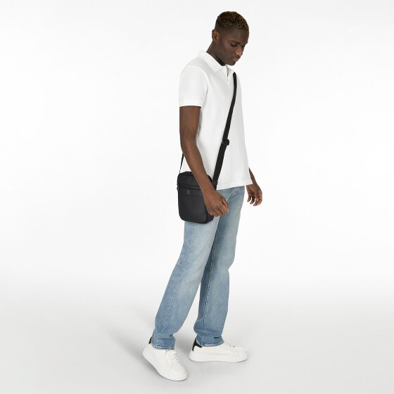 Hugo Quantic Mini Borsa Borsa a tracolla 16.5 cm Hugo Quantic Mini Borsa Borsa a tracolla 16.5 cm