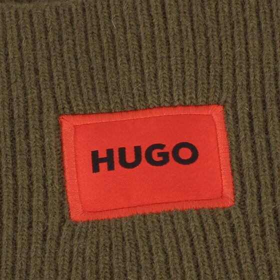 Hugo Cappello lavorato a maglia