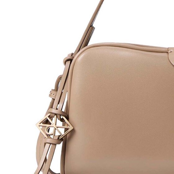 Calvin Klein Embossed Borsa a tracolla 24.5 cm