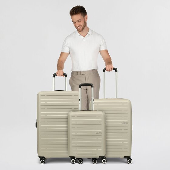 American Tourister Aerojoy 4 ruote Set di valigie 3 pezzi con piega di espansione