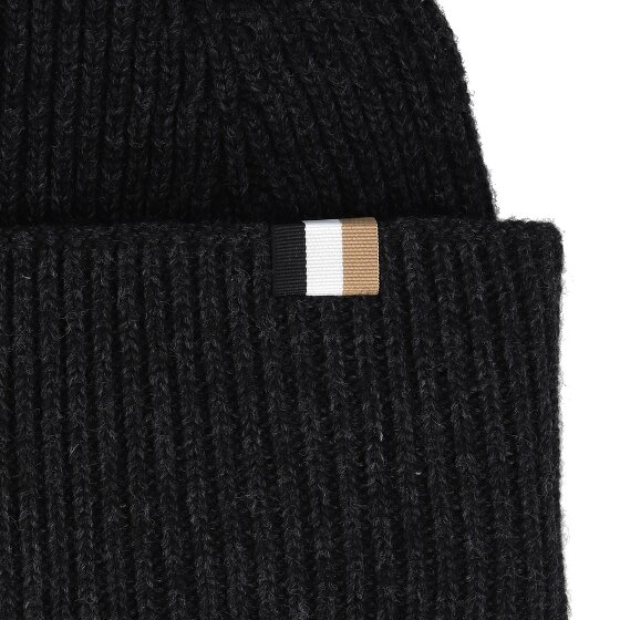 Boss Laura Cappello lavorato a maglia