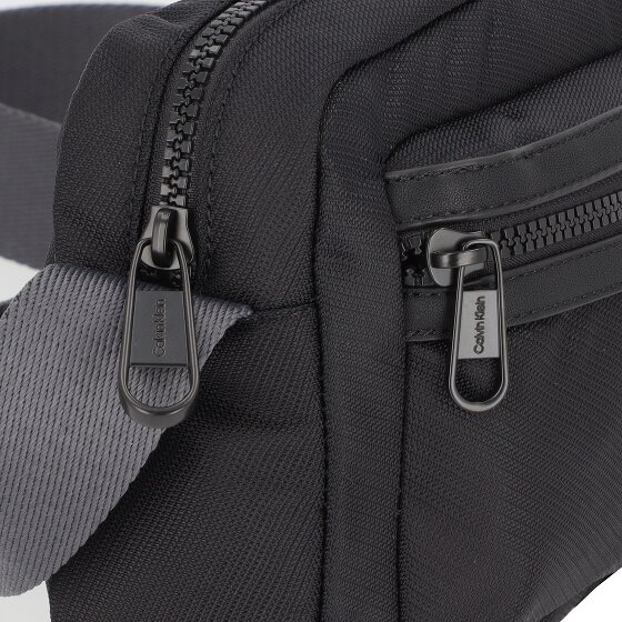 Calvin Klein CK Elevated Borsa a tracolla 22 cm