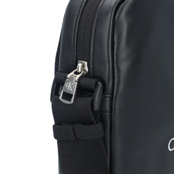 Calvin Klein Jeans Monogram Soft Borsa a tracolla 22 cm Calvin Klein Jeans Monogram Soft Borsa a tracolla 22 cm